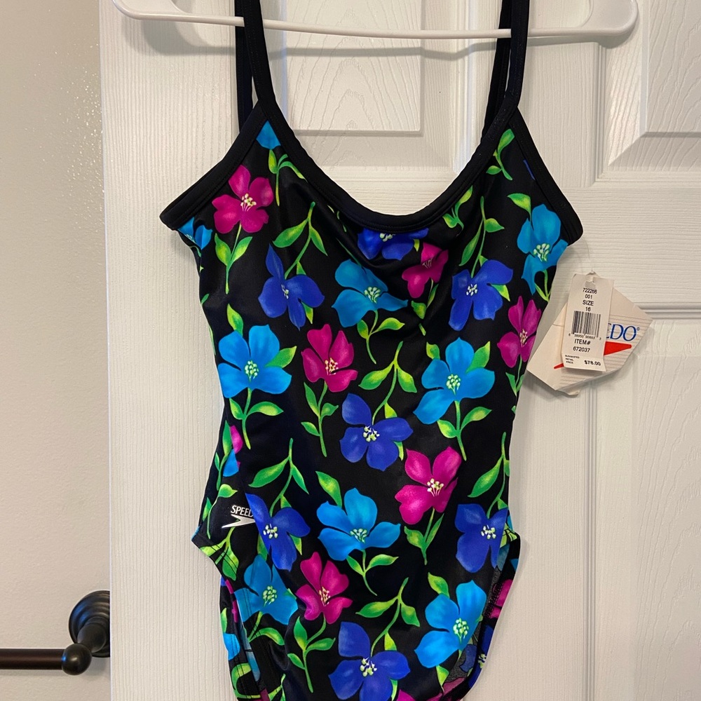 Black Floral Speedo Swimsuit - Size 16